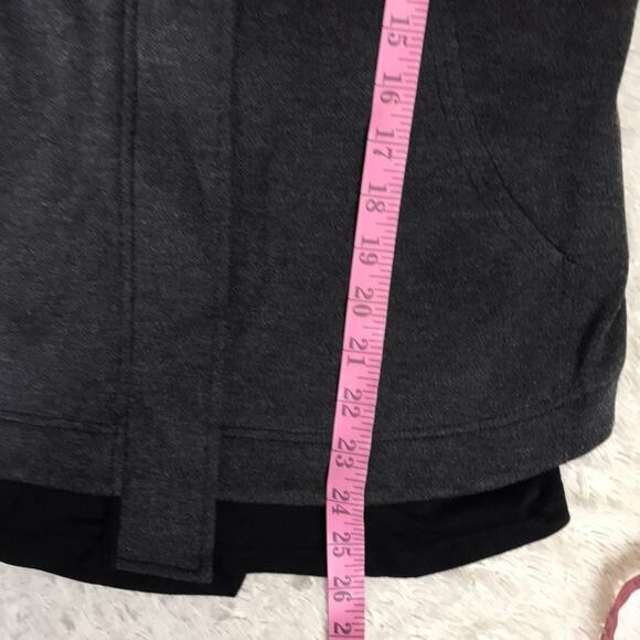 CAbi 3184 Love Carol Gray Modern Mesh Back Buckle Full Zip Jacket XS Moto Biker - Picture 12 of 13